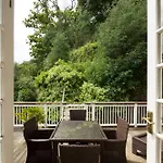 Chateau La Chaire 4*