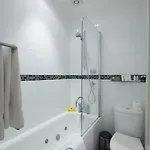 Отель Chateau La Chaire 4*