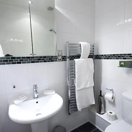 Chateau La Chaire 4*