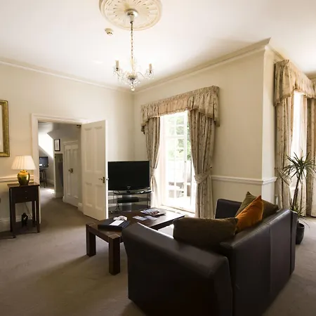 Chateau La Chaire 4*