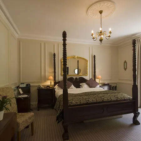 Chateau La Chaire Otel