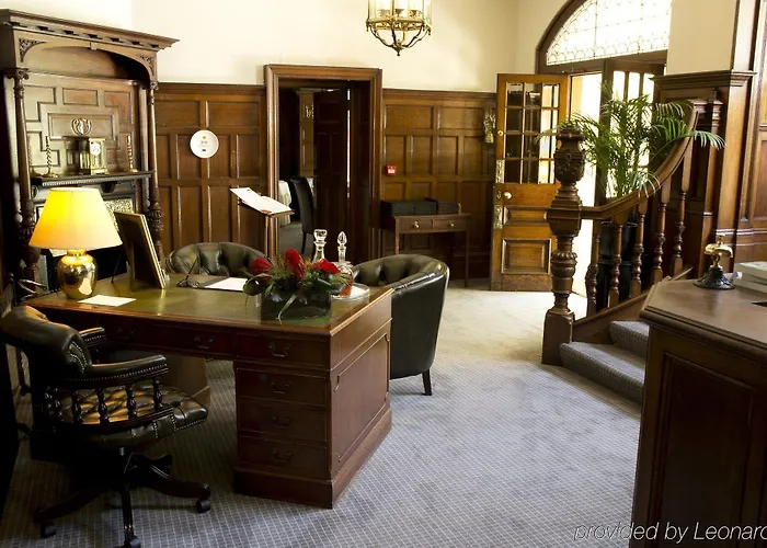 Chateau La Chaire מלון 4*