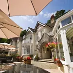 Chateau La Chaire 4* Rozel