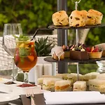 Chateau La Chaire 4*