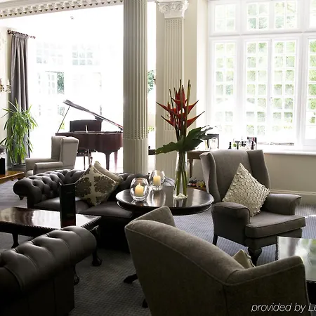 Chateau La Chaire Hotel 4*