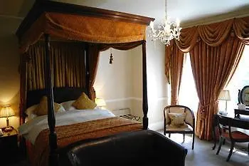 Отель Chateau La Chaire