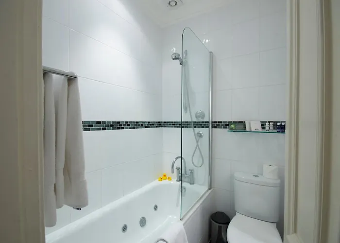 Hotel Chateau La Chaire Rozel