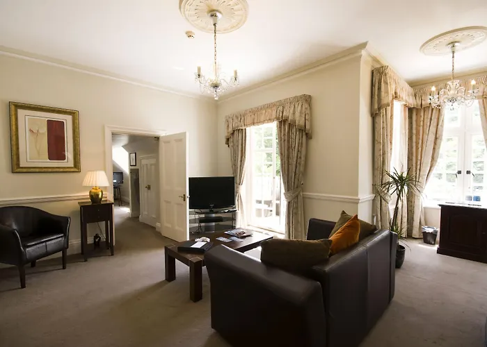 Chateau La Chaire 4*